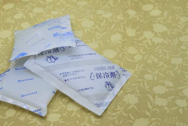 保冷剤の捨て方